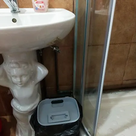 Vila Elena Ap 2 * Bucureşti