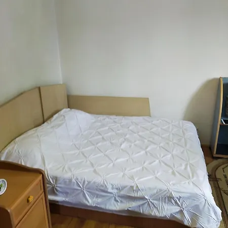 Vila Elena Ap 2